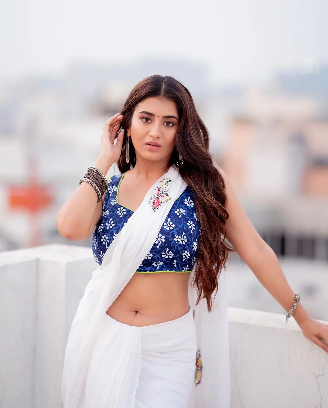 Rashi Singh in White Saree Blue Sleeveless Blouse